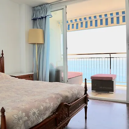 Avenguda Costa Brava Apartment